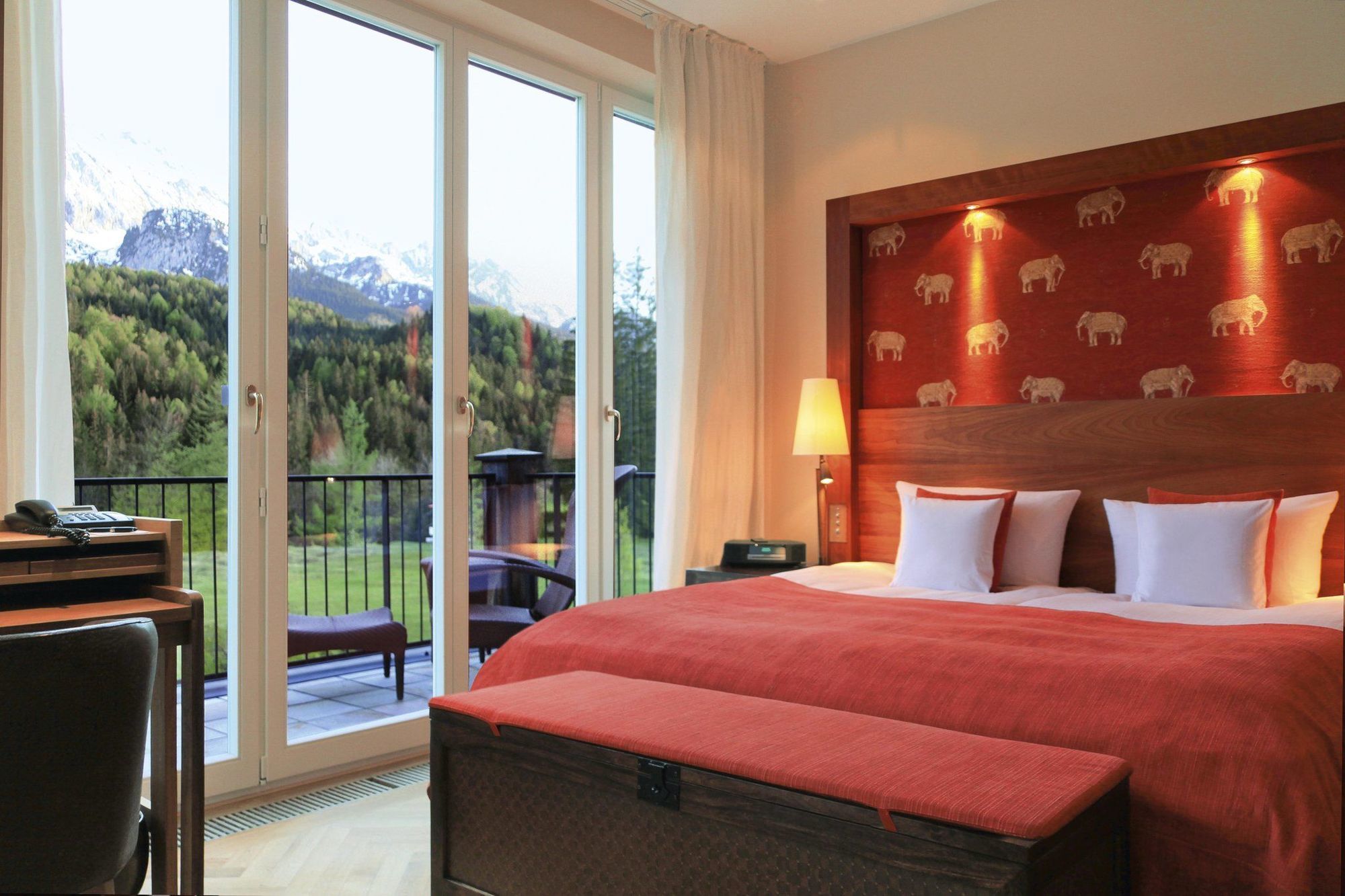 Schloss Elmau Luxury Spa Retreat & Cultural Hideaway Εξωτερικό φωτογραφία